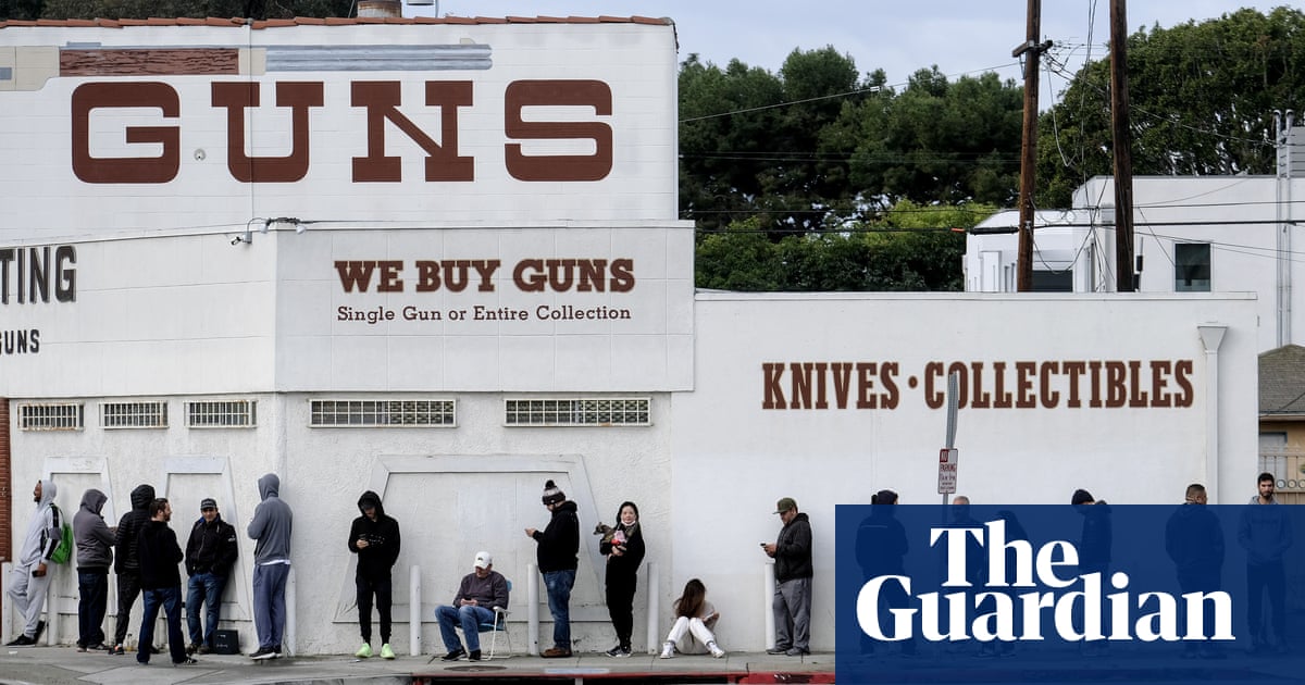 Avoir Images Us Sales Of Guns And Ammunition Soar Amid Coronavirus Panic Buying dernière par