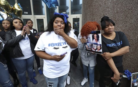 A vigil for Breonna Taylor, who was shot dead by police in Louisville in March 2020.