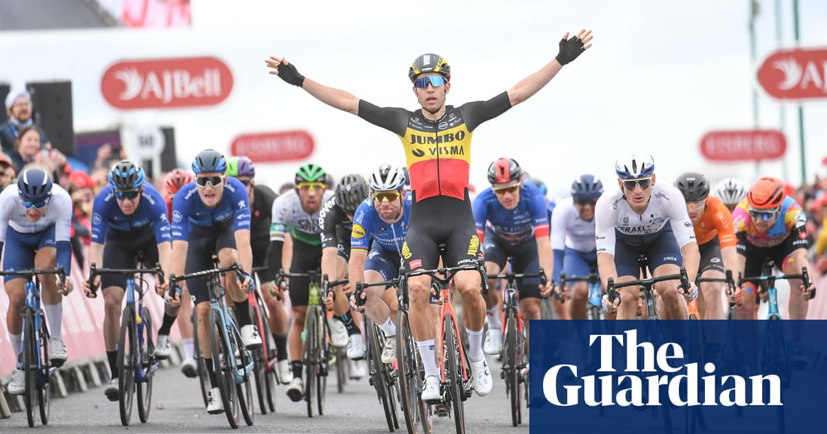 Wout van Aert powers to late Tour of Britain triumph in dramatic finale