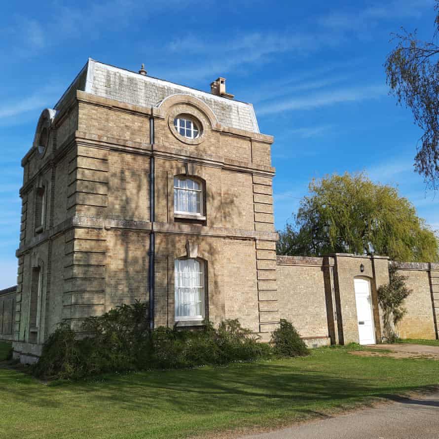 The ultimate in social distancing: a stay amid the gardens of Wrest Park 1 The Gardener’s Cottage holiday accommodation at Wrest Park, Bedfordshire, UK