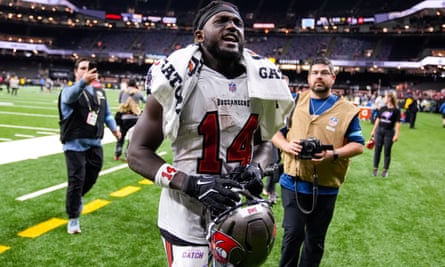 Chris Godwin celebrates Tampa’s win over New Orleans