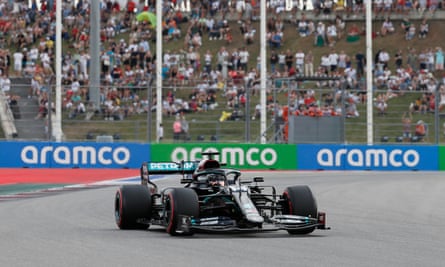 Lewis Hamilton Takes Russian F1 Gp Pole After Squeezing Into Q3 Formula One The Guardian