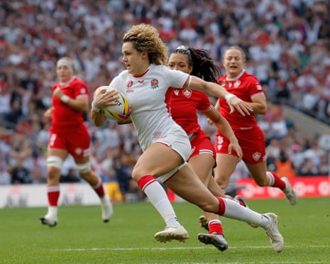 Ellie Kildunne runs clear to score the opening try in the World Cup final against Canada.