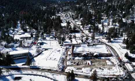 View of a California mountain town covered in snow.