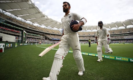 Virat Kohli and Ajinkya Rahane leave the field at the end of play on day 2 of 2nd test with match evenly poised in Perth