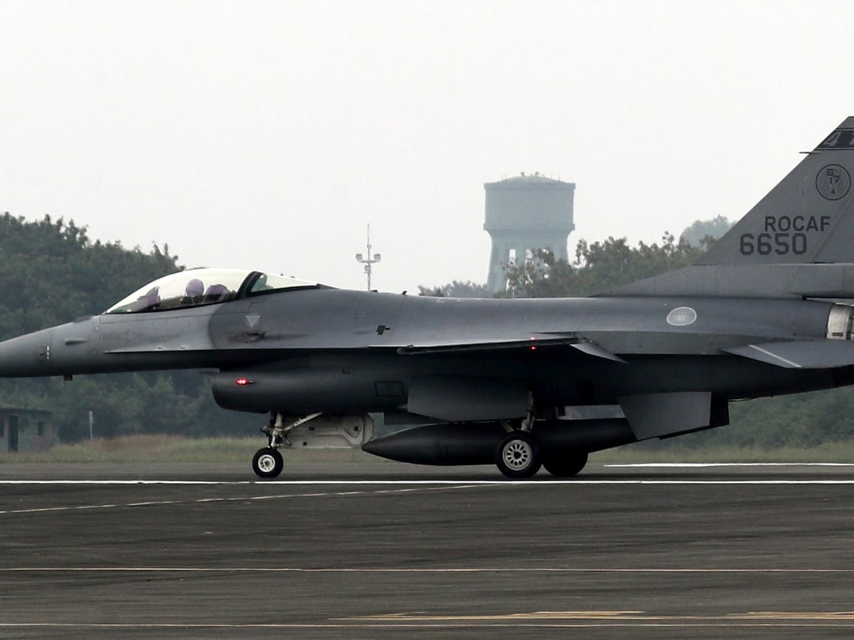 Taiwan Suspends F 16 Fleet Combat Training After Jet Crashes Into Sea Taiwan The Guardian Taiwan Suspends F 16 Fleet Combat Training After Jet Crashes Into Sea Taiwan The Guardian