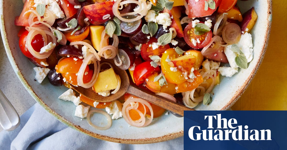 Tomatoes triumph, peaches sweet: Australia's best value fruit and veg this December