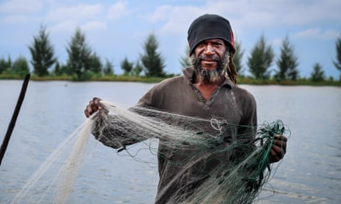 Simon Seboda, a Kikiri fisherman.