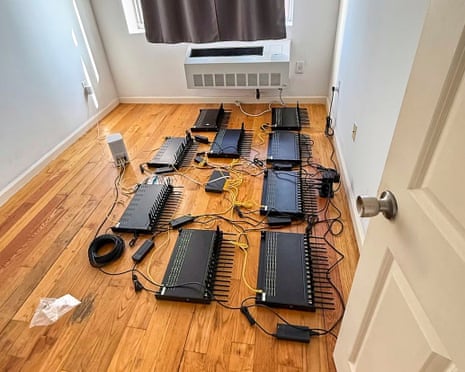 Signal equipment seized by Secret Service in New York.