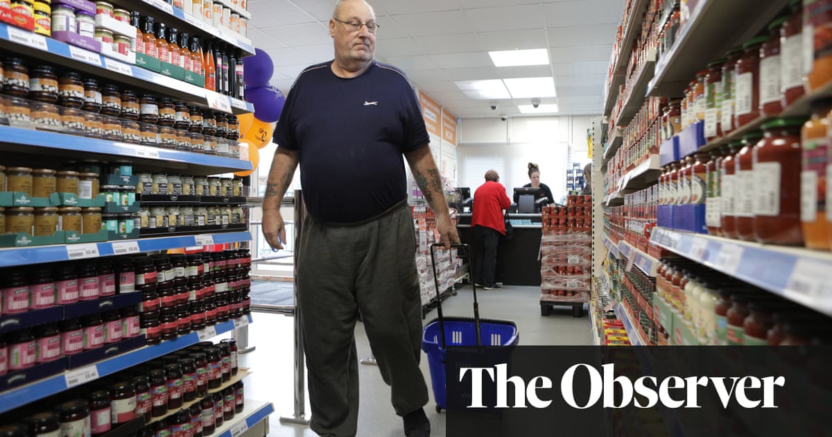 Social supermarkets offer choice and self-esteem to hard-up workers