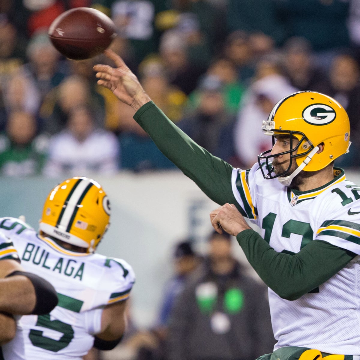 Aaron Rodgers Uses Mystery Tent To Protect Modesty During Packers Win Green Bay Packers The Guardian