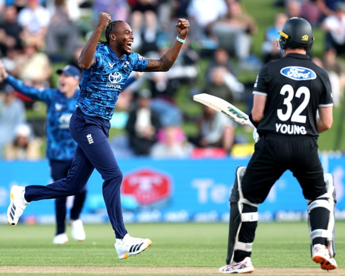 New Zealand v England: second men’s cricket one-day international – live