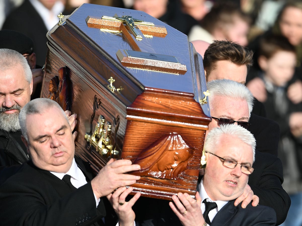 Dolores O Riordan Funeral Mourners Pay Tribute To