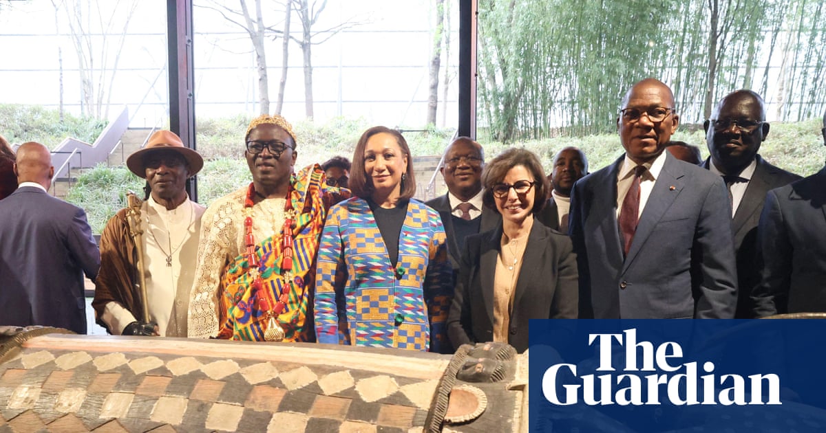France returns sacred talking drum looted from Côte d’Ivoire over 100 years ago