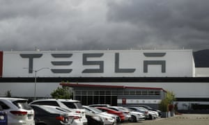 Tesla plant in Fremont, California, earlier today.Elon Musk reopened Tesla’s San Francisco Bay Area factory on Monday and Donald Trump is supporting that decision.