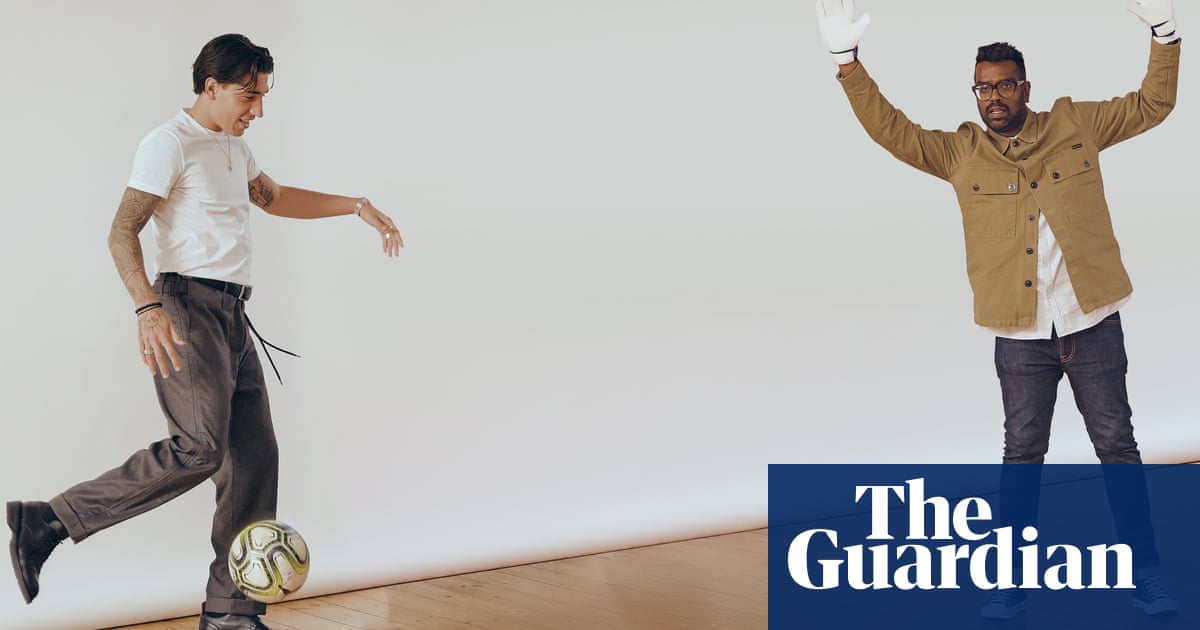 Héctor Bellerín meets Romesh Ranganathan: ‘A footballer doesnt have to be an alpha male