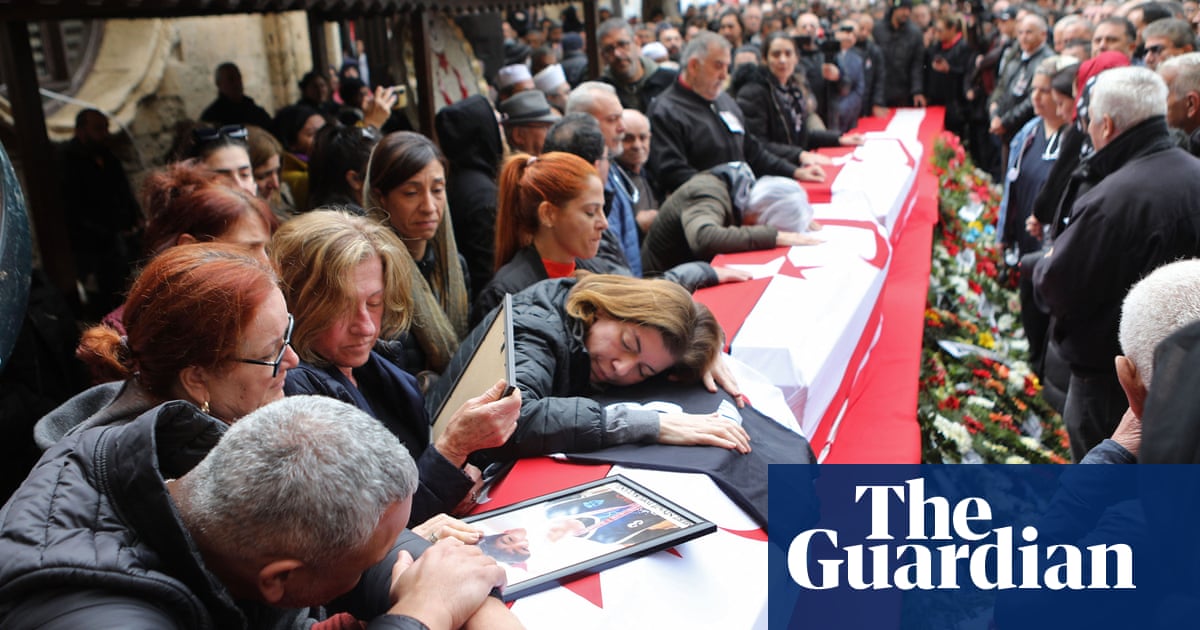 Изслушването в град Адияман включва 11 обвиняеми обвинени в съзнателна