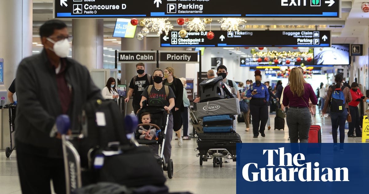US flight cancellations and delays threaten global New Year travel chaos
