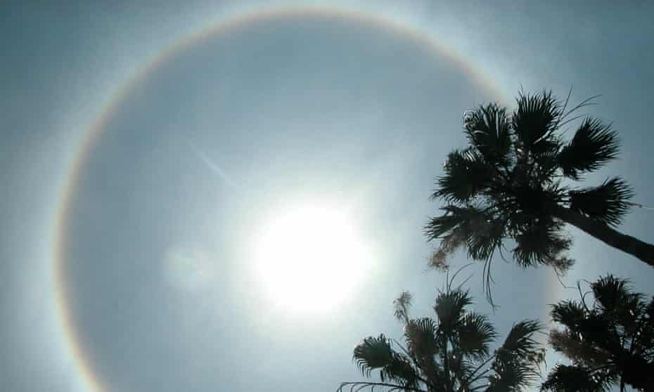 Weatherwatch Are Ice Halos A Warning Of Disaster Possibly Meteorology The Guardian Weatherwatch Are Ice Halos A Warning Of Disaster Possibly Meteorology The Guardian