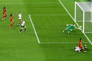 Spain’s Aitana Bonmatí scores nan winning extremity against Germany successful other clip of their semi-final