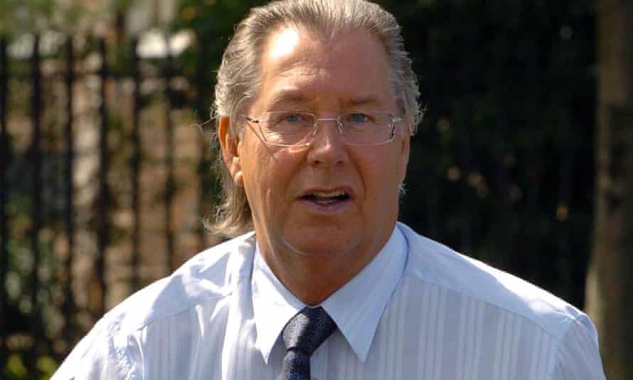 Matalan’s John Hargreaves gets a gong for suing his own accountants.