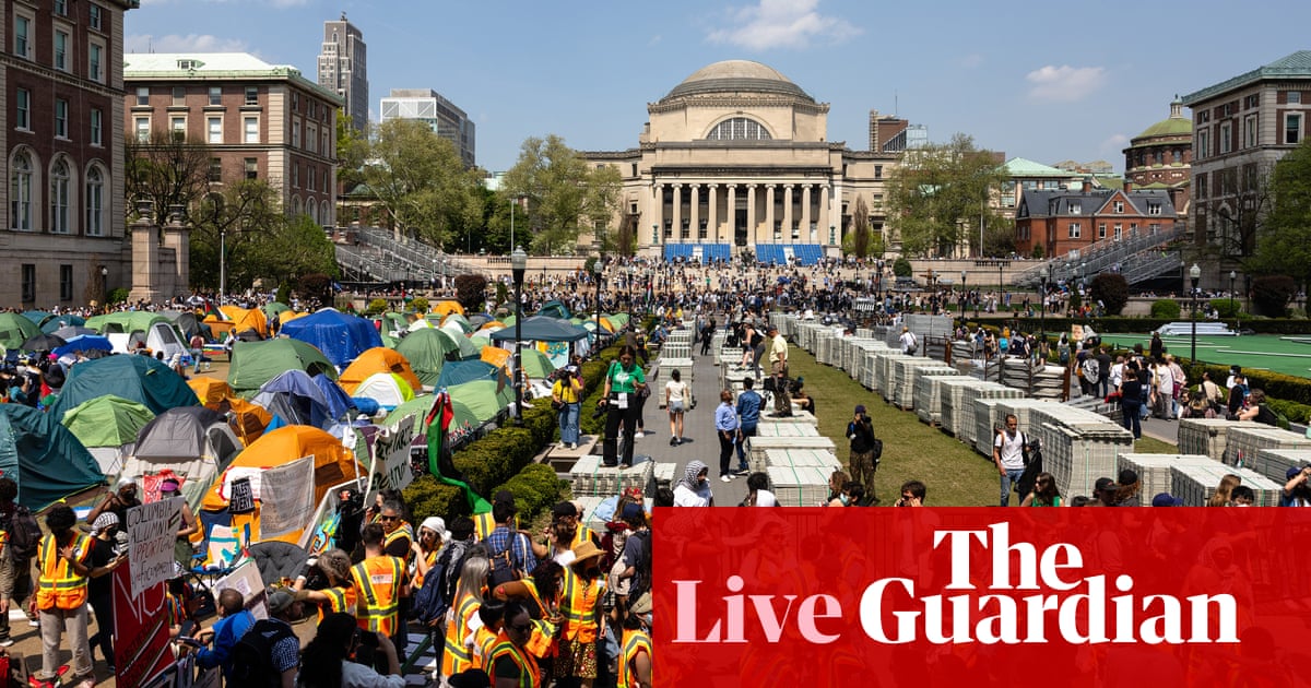 Tensions high at Columbia University after protesters defy deadline to ...