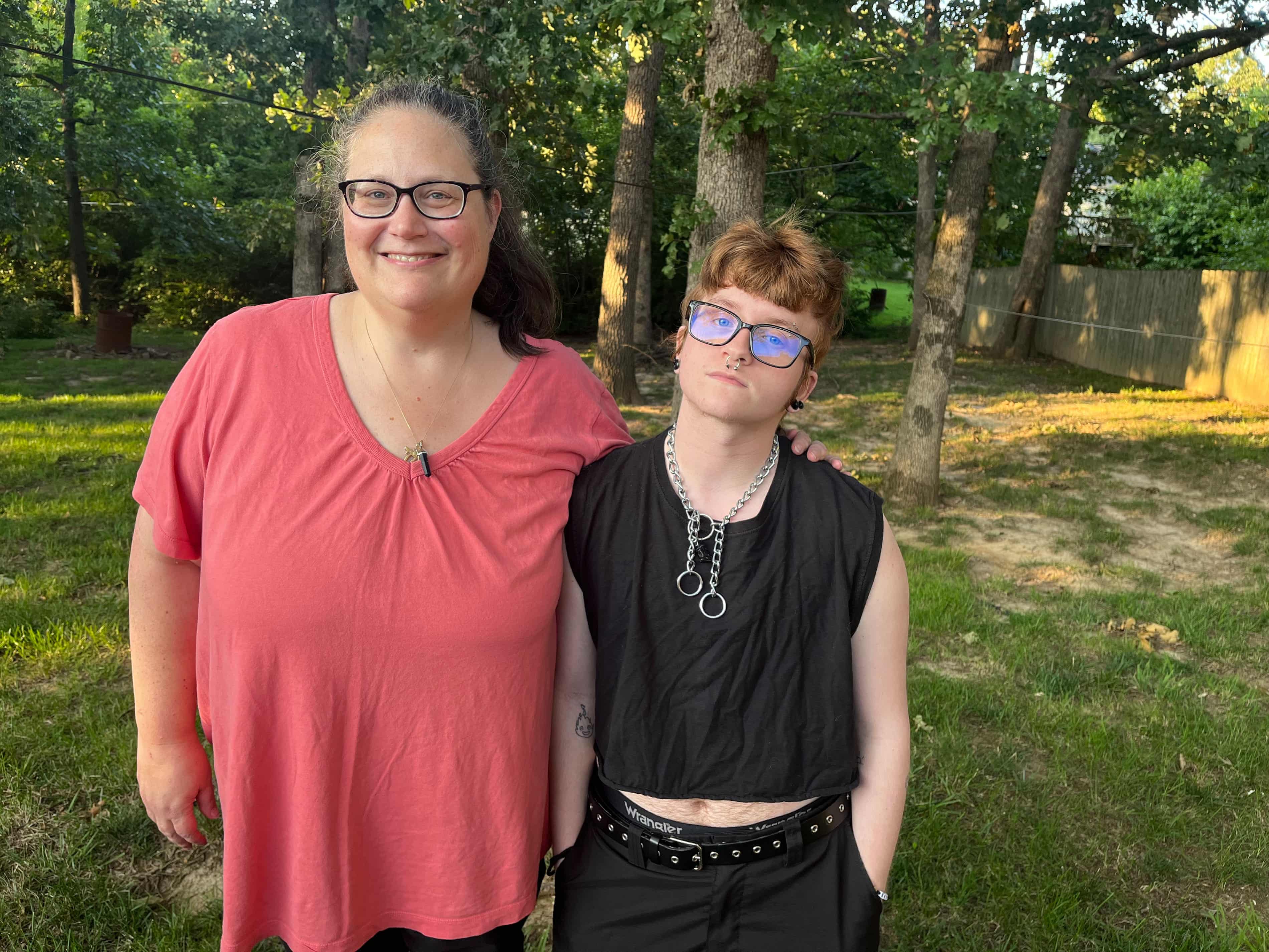 ‘I’m a Christian for trans rights’: pro-LGBTQ+ Missouri pastor runs for office (theguardian.com)