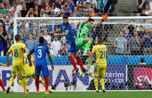 France 2 1 Romania Euro 16 Opening Game As It Happened Football The Guardian France 2 1 Romania Euro 16 Opening Game As It Happened Football The Guardian