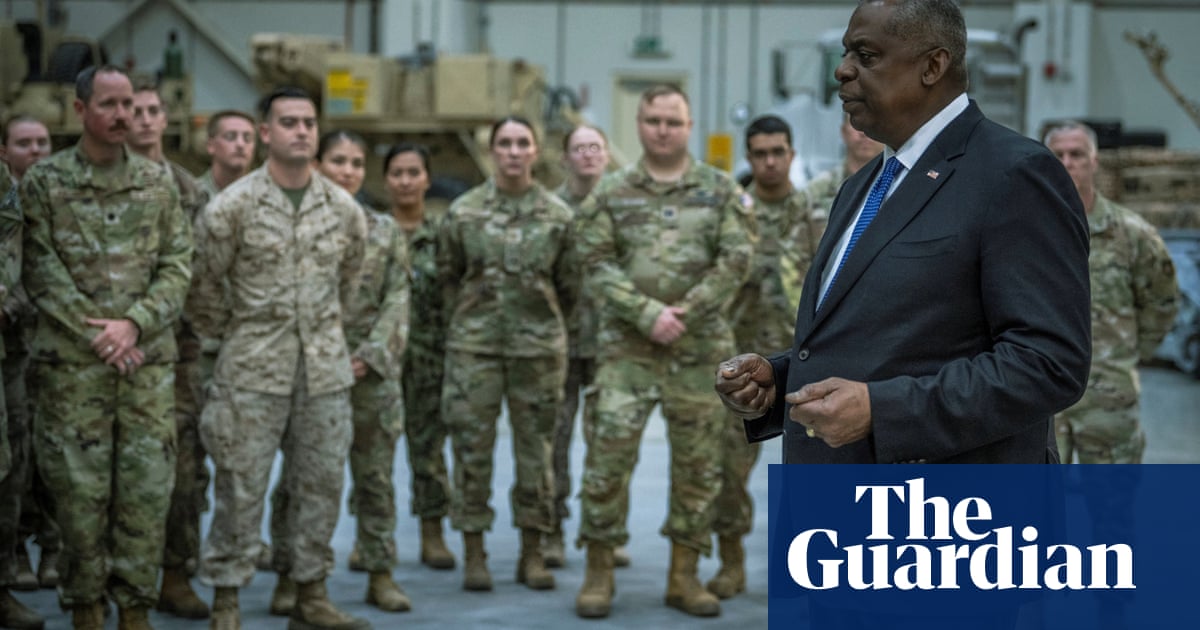 Заместник министърът на отбраната на САЩ Катлийн Хикс пое управлението мислейки