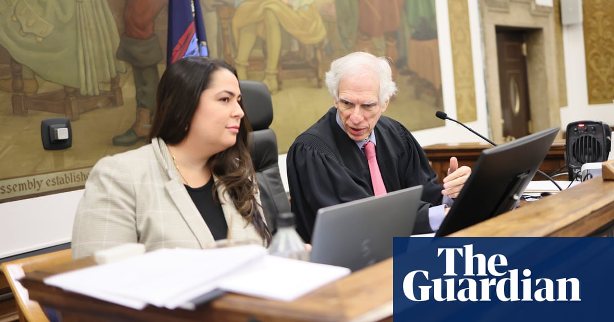 Judge in fraud trial extends gag order to Trump’s legal team