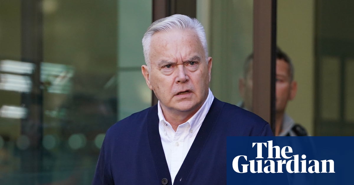 Huw Edwards says Channel 5 drama ‘hardly likely to convey reality’