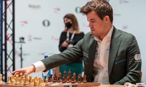 Plans are overrated!  Magnus Carlsen vs. chess24 user KickersFan 