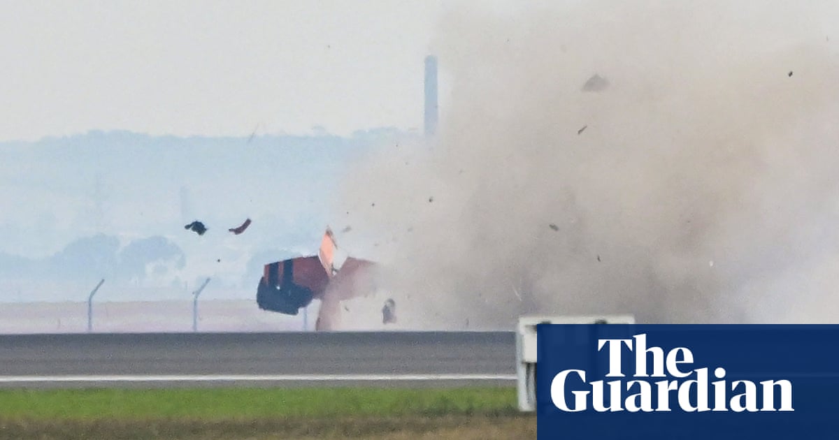 Avalon Airshow crash: aerobatic pilot seriously injured after plane plummets to ground in front of shocked crowd