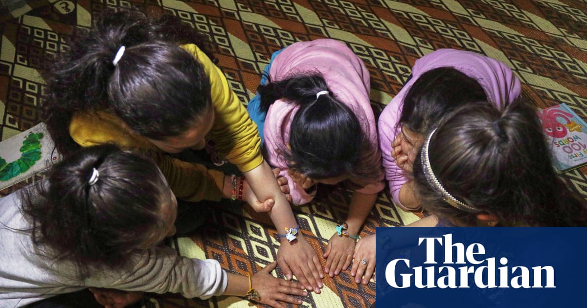 Two Australian states prepare to resettle children from Syrian detention camp with most bound for Melbourne Two Australian states prepare to resettle children from Syrian detention camp with most bound for Melbourne