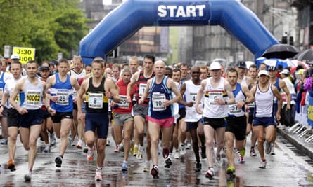 The start of the Edinburgh marathon back in 2007
