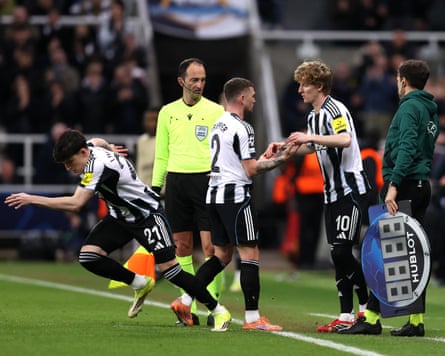 Anthony Gordon comes off the bench against Barcelona at St James’ Park in midweek