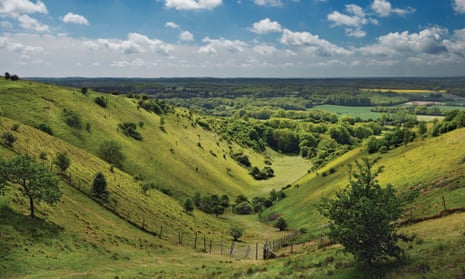 A view from the North Downs Way near Ashford, at the Devil’s Kneading Trough, Wye.