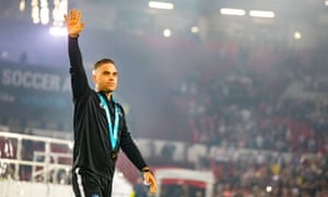 Robbie Williams at Soccer Aid for Unicef, Manchester, 10 Jun 2018.