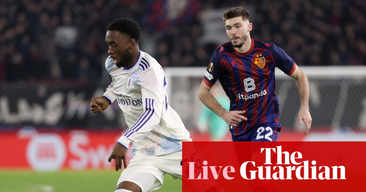 유로파리그 경기 중계 장면