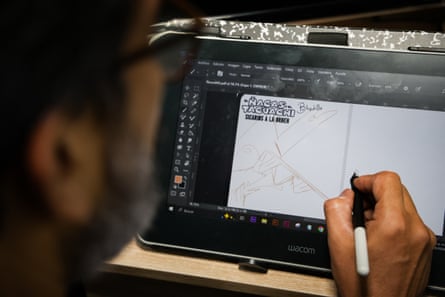 Bobadilla creating his illustrations of a screen