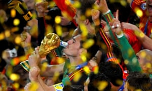 Iker Casillas kisses the trophy after Spain’s 2010 World Cup final victory over the Netherlands.