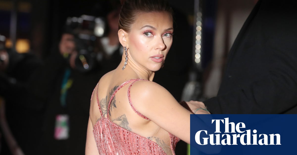Stars urged to ditch the red carpet sequins to save the oceans