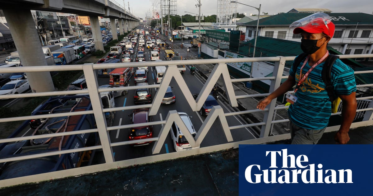 Philippines considers four-day working week to combat rising costs