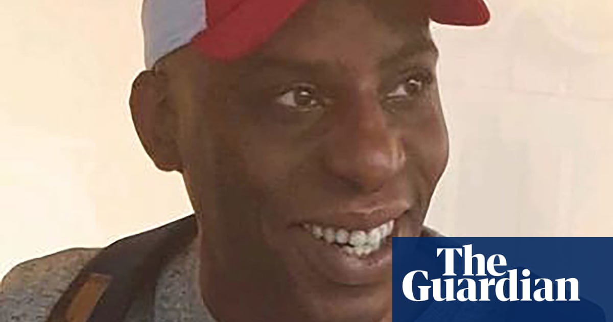 Family of man who died in Taser incident call for inquiry into Met to be widened