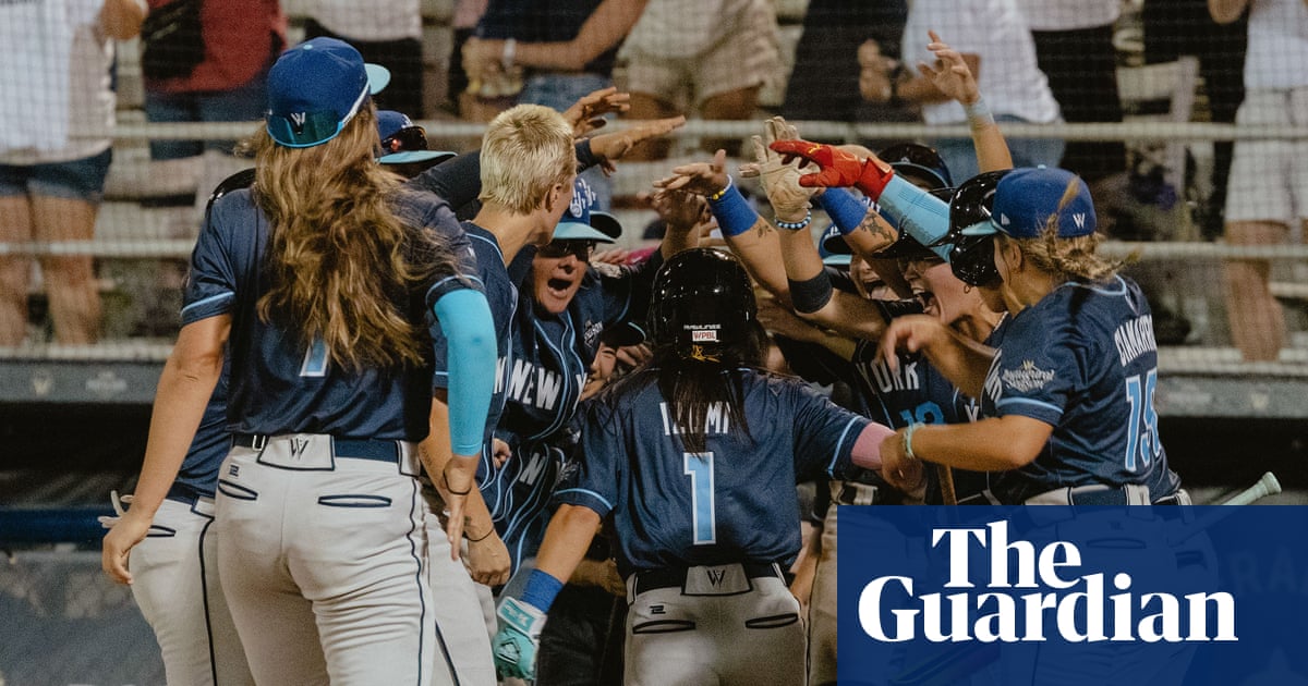 Post-its, Homework Breaks, and Karaoke: Inside the Women's Pro Baseball League's Debut Season
