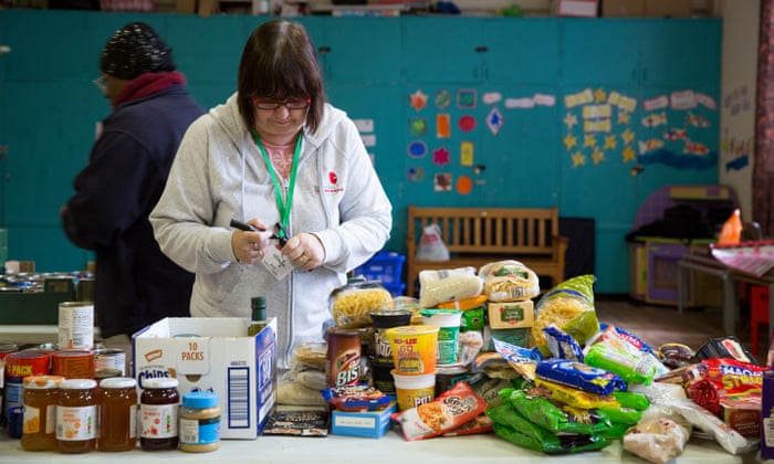 九进 10 Britons think hunger in the UK is a problem – so why is so little being done to solve it?
