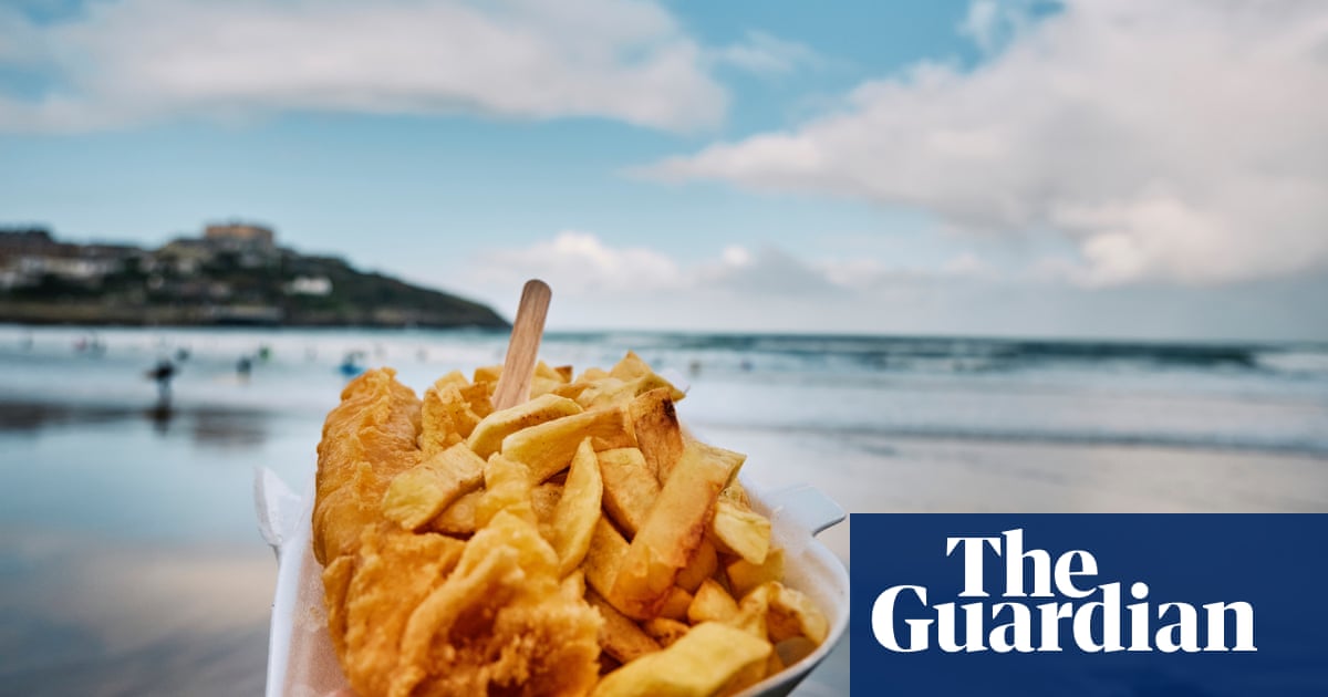 ‘Shops will close’: soaring cost of potatoes batters British chippies