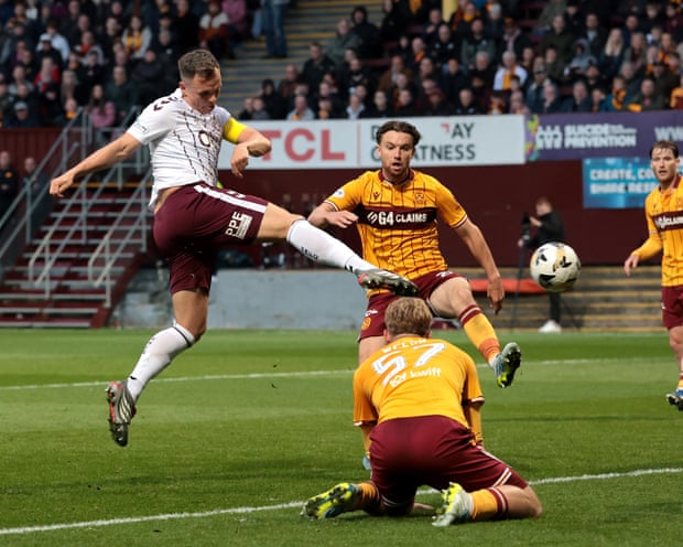 Lawrence Shankland Earns Point for Hearts at Motherwell as Title Race Goes to the Wire Lawrence Shankland Earns Point for Hearts at Motherwell as Title Race Goes to the Wire
