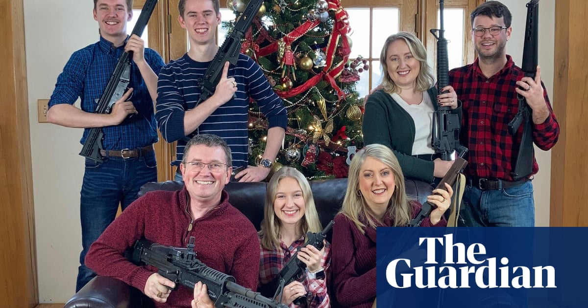 ‘It’s who they are’: gun-fetish photo a symbol of Republican abasement under Trump