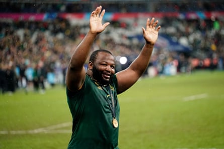 South Africa’s Ox Nché waves to fans.